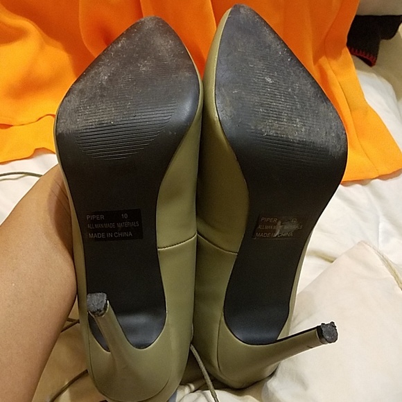 🇺🇸Charlotte Russe Olive Green heels - Picture 5 of 7